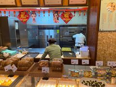 面包甜点陈列柜-南宋胡记(杭州体育场路店)