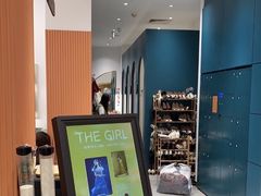 -海马体照相馆(万菱汇店)