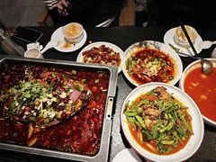 -万重锦·人文川菜馆(骡马市店)