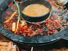 -黄潇洒老火锅(九眼桥宏济巷店)
