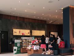 大堂-星巴克(凯德晶萃店)