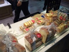 -巴黎贝甜(龙之梦购物中心虹口店)