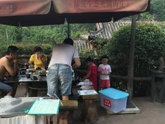 -楠柏弯休闲山庄(梨花溪店)