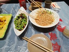 -肥肥虾庄·金牌油焖大虾(杨园滨江时代walk店)