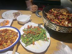 -小三峡食府(西五路店)
