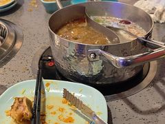 -金滏山烤肉·海鲜·火锅自助餐厅(襄阳万达店)