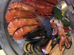 -澳门旅游塔360°旋转餐厅(南湾湖广场店)