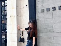 -体育场(地铁站)