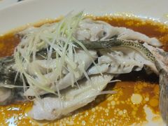 清蒸鲈鱼-李连贵熏肉大饼(丰台南路地铁站店)