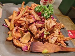 -炭舍干锅·烤鱼(扬名广场店)