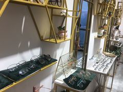 -肆兮眼镜·蔡司·徕卡战略合作店(大坪店)