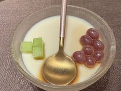 焦糖爆珠豆花花-山石榴·贵州菜(陆家嘴中心店)