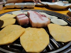 厚切五花肉-唯成•韩国炭火烤肉 유성고기