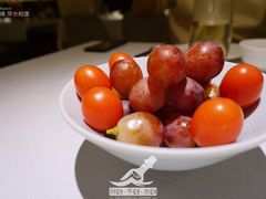 餐前水果-悦融琥珀·京鲁菜·海味珍品(西单店)