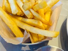 -必胜客(尹山湖歌林公园店)