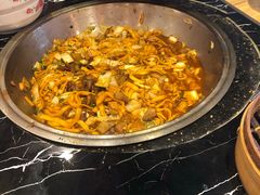 -王村姑老土炕莜面村(张北店)
