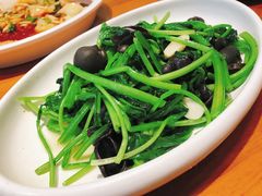 -莲香西域·正宗新疆菜(龙华店)