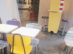 -麦当劳(国家体育场南路店)