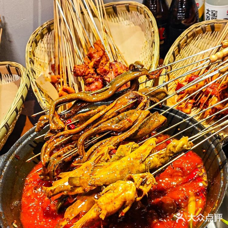 郫都宝藏串串香，藏在市井的美味!