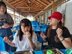 -亲兄弟真人CS团建拓展基地