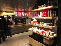 零售区-星巴克臻选(国贸商城首店)