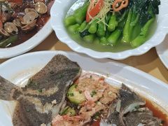 -吉莲利苑海鲜酒家(珠海拱北29年老字号店)