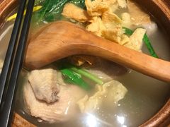 -刀小蛮半只鸡过桥米线(家乐福四元桥店)
