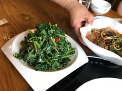 -都江堰石锅鱼