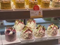 -罗森尼娜(德思勤店)