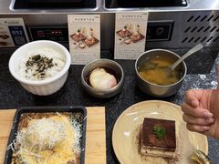 -中航城君尚购物中心