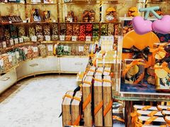 -VENCHI 闻绮(北京国贸商城店)