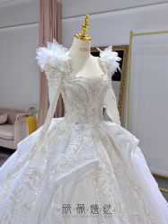 -欣薇婚纱(新源乐汇城店)