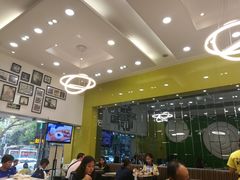 -佰搭果·广式茶餐厅(西华路店)