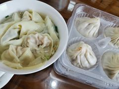 -笑来喜馄饨小笼工坊店(湖滨街店)