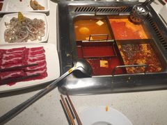 -海底捞火锅鲜切牛肉主题店(长寿路店)