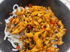 鸡丝拌粉-华新胖子鱼粉(衡阳总店)