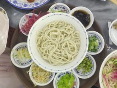 -海碗居老北京炸酱面(增光路店)