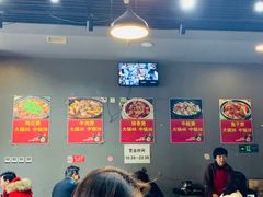 大堂-范贤光鸡公煲(平乐园总店)
