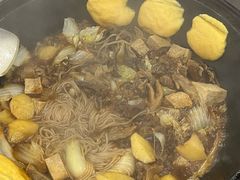 -粘豆包柴火铁锅炖