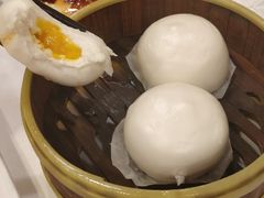 软棉香滑流沙包-广州酒家(文昌总店)