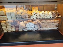 -稻田秋(怡美广场店)