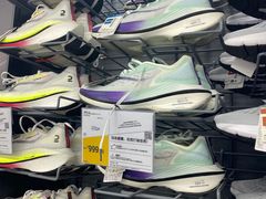 -迪卡侬(西三旗店)