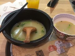 -妈妈故事米线(市府恒隆店)