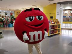 -m豆巧克力世界(上海世茂广场店)