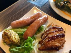 -我那覇豚肉店(カフーナ旭橋店)