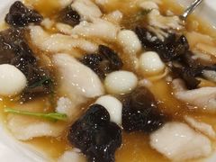 糟溜松茸鱼片-和记小菜(七宝店)