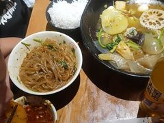 -万记麻辣烫国展总店
