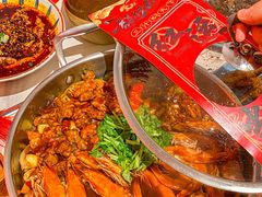 -黄记煌三汁焖锅(新佳丽江汉路店)