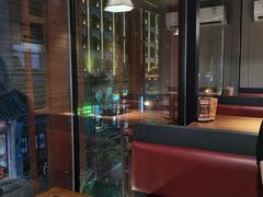 -管氏翅吧(护国寺店)