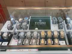 -亨得利(滨江道店)